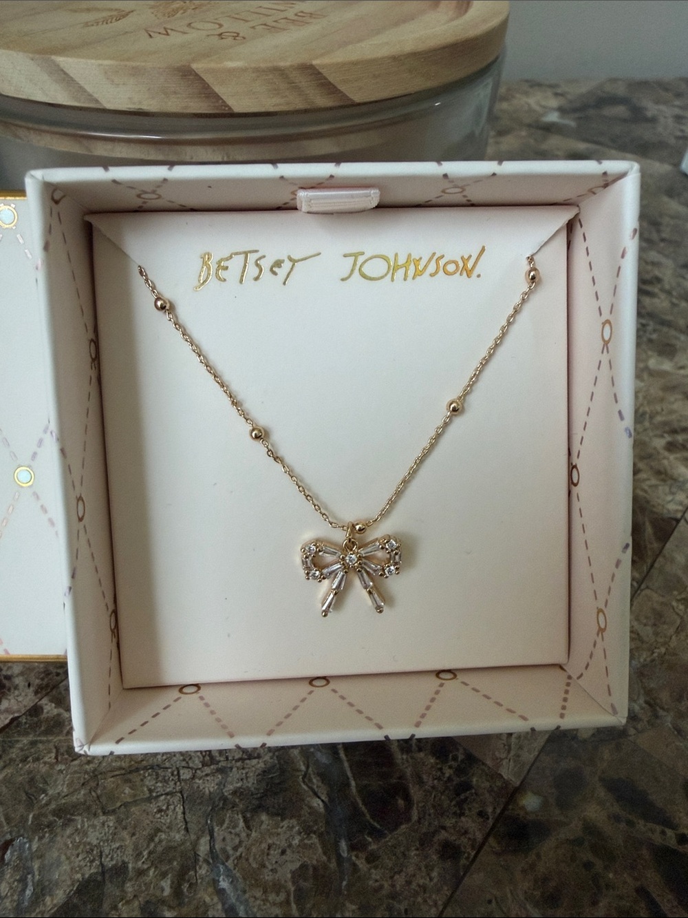 NIB Betsey Johnson Gold-tone Bow Necklace with Clear Crystals